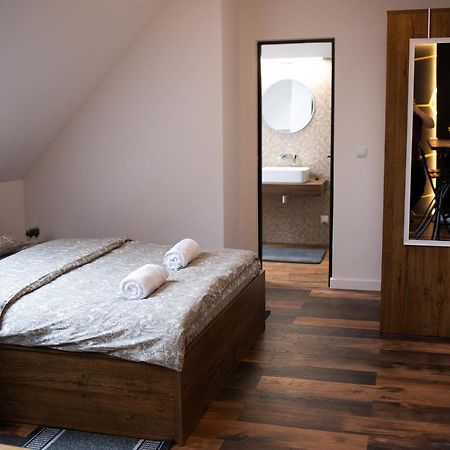 גורגני The Home Sweet Home Studio Apartment מראה חיצוני תמונה