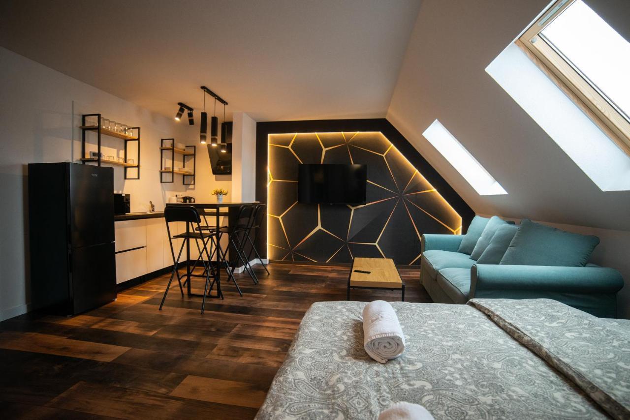 גורגני The Home Sweet Home Studio Apartment מראה חיצוני תמונה