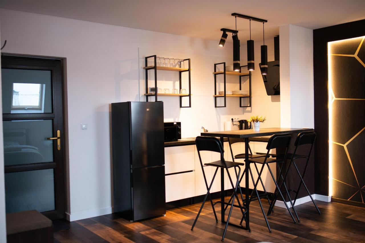 גורגני The Home Sweet Home Studio Apartment מראה חיצוני תמונה